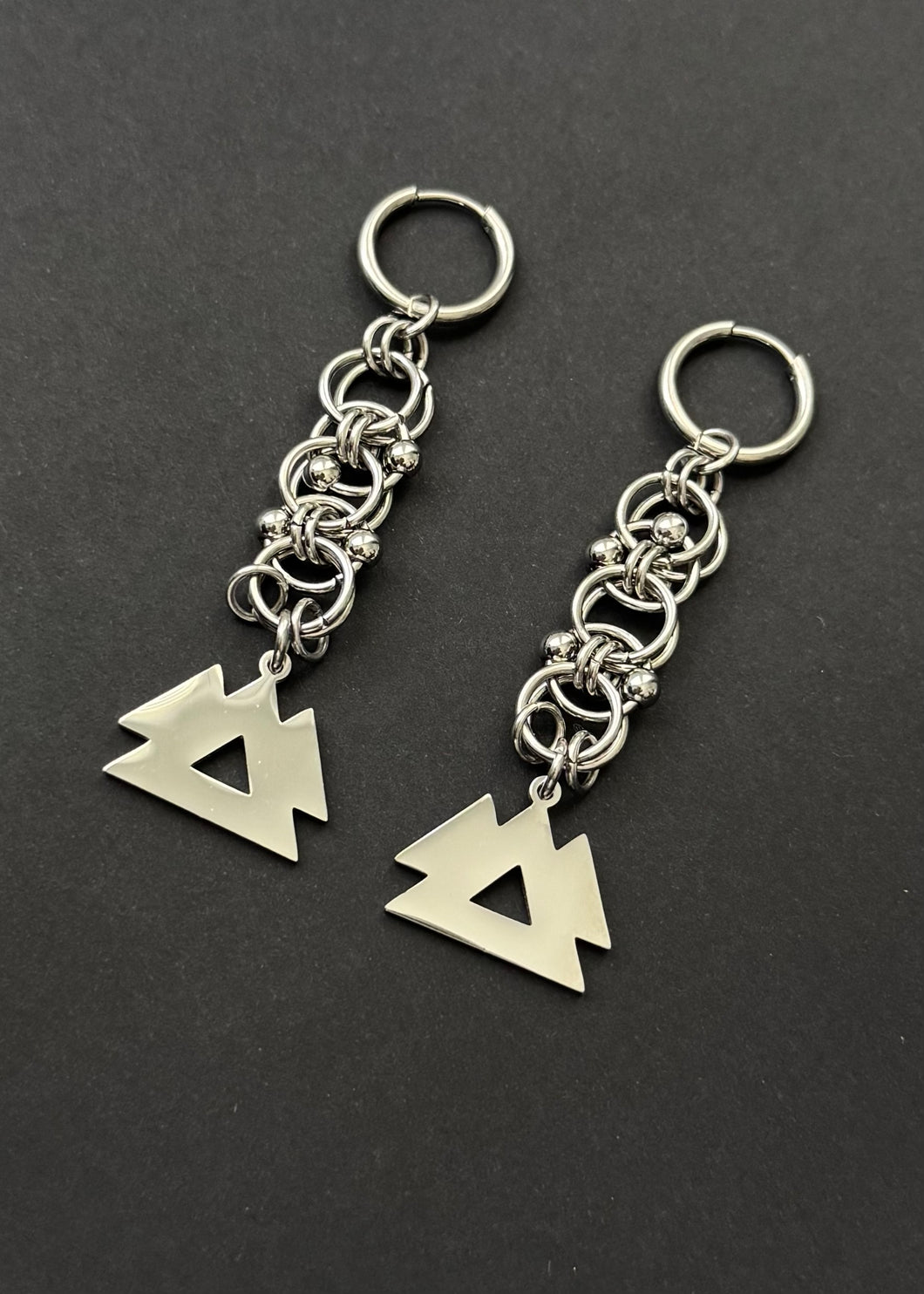 CUSTOMIZABLE CHAINMAIL EARRINGS