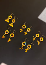 Load image into Gallery viewer, GOLD CRYSTAL O RING CYCLOPS EARRINGS

