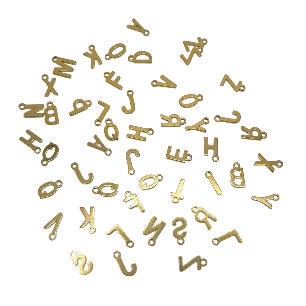 GOLD SMALL LETTER CHARMS