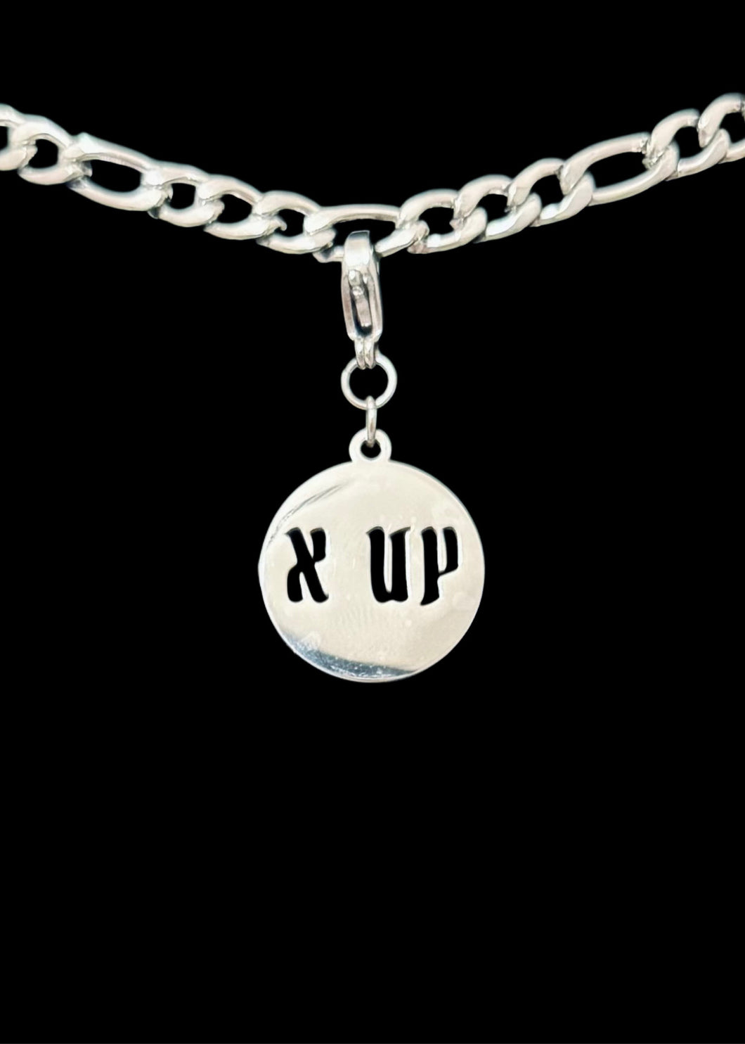 X UP CIRCLE CHARM