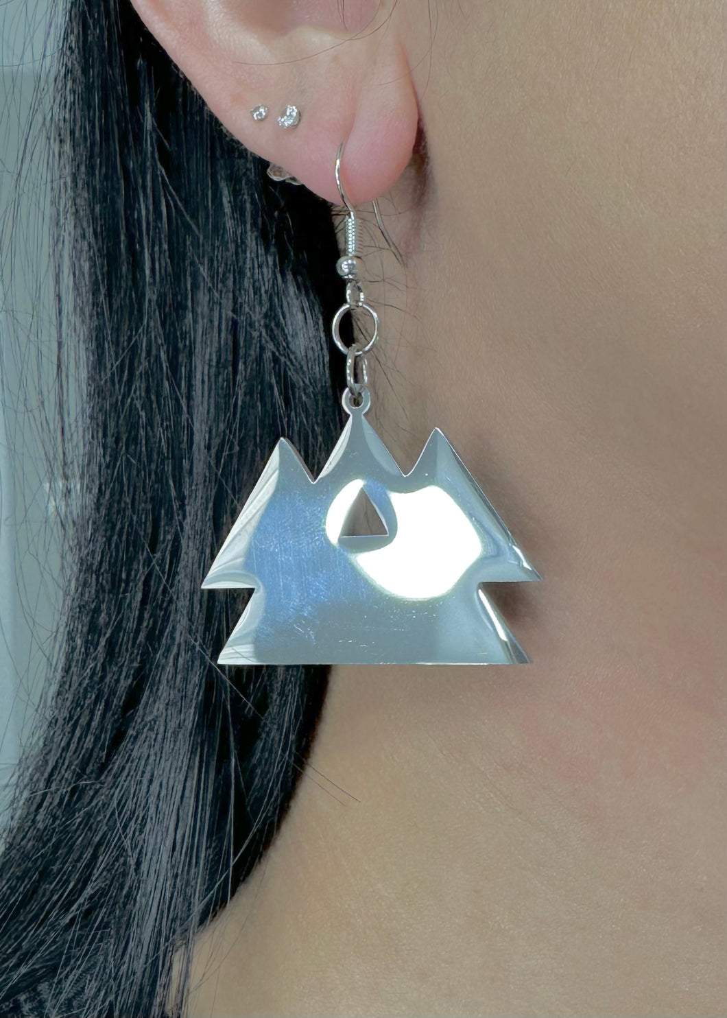 WAKAAN EARRINGS