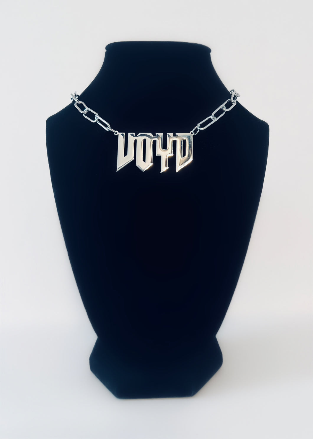 OVERSIZED VOYD CHOKER